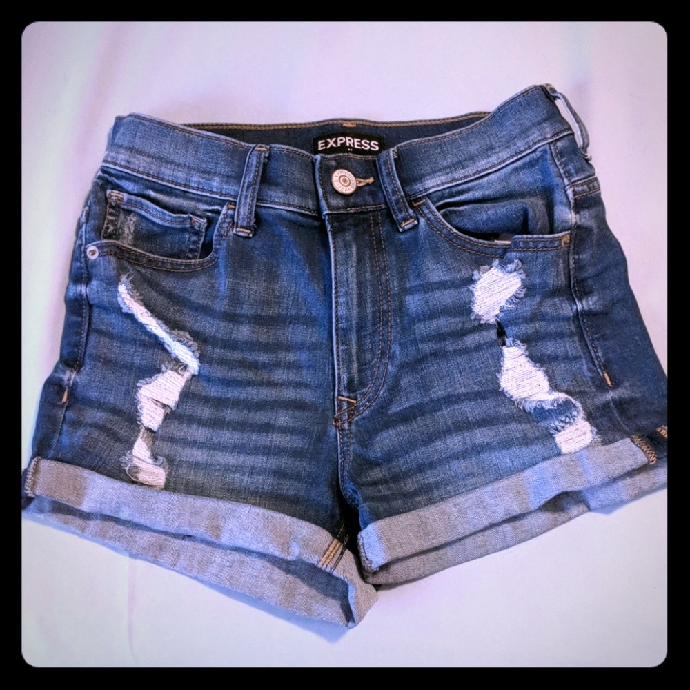 Express high waisted denim shorts size 0